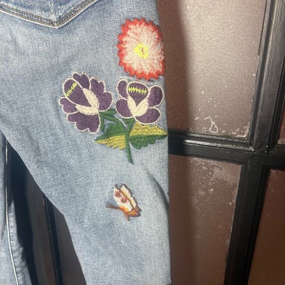 MM Vintage Embroidered Butterfly Floral Jeans Size 26 Boho Denim - Picture 8 of 16